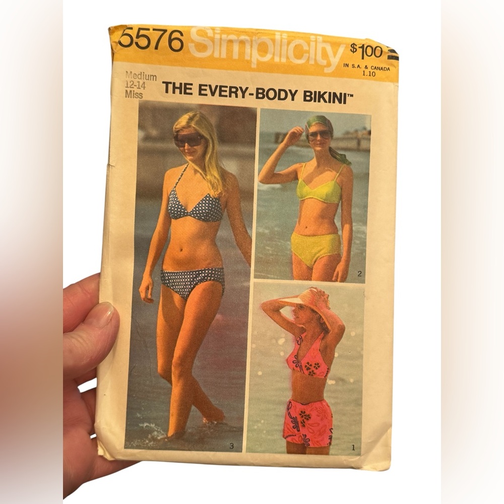 Simplicity #5576 Vintage Women's UNCUT BIKINI Sewing Pattern 5576 C1973